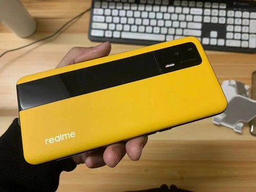 realme真我gtneo闪速版和红米k40游戏增强版对比哪个好用